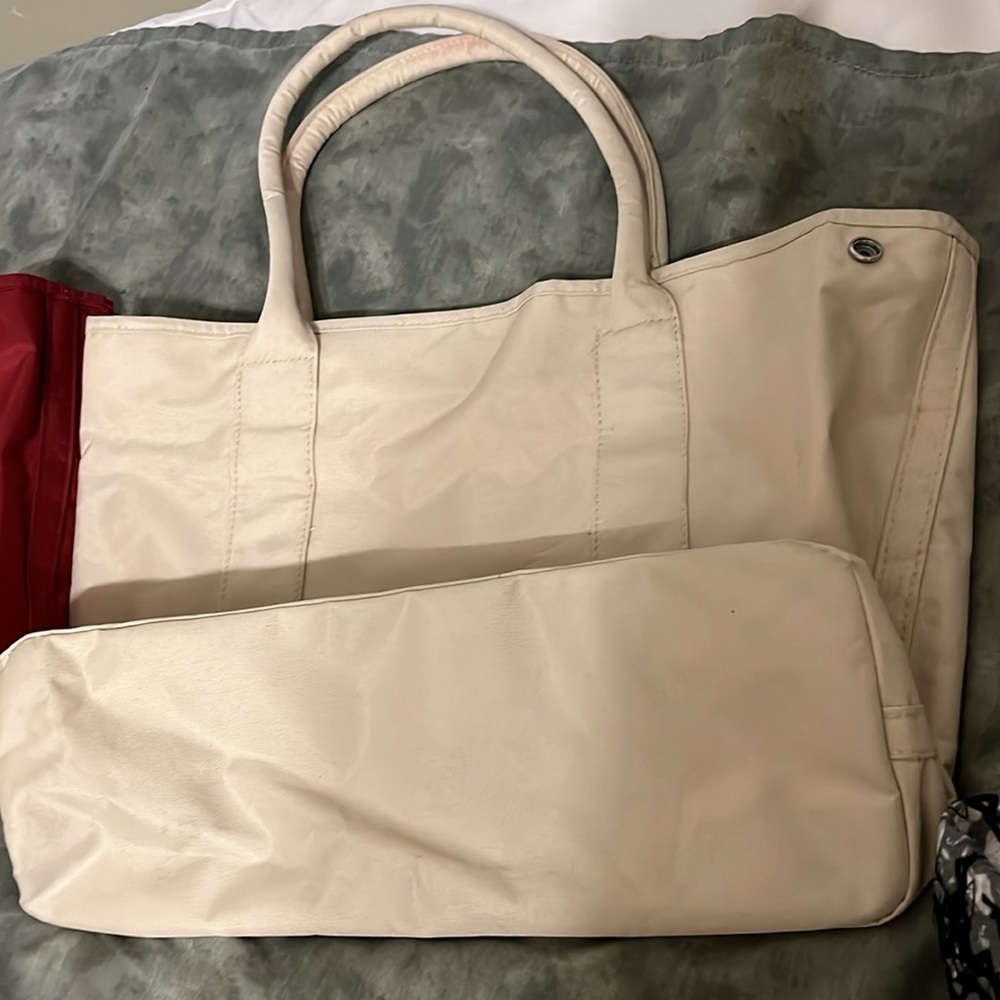 NEW 230 Fifth TOTE bags for him and her (All 2 BOTH - Picture 8 of 8